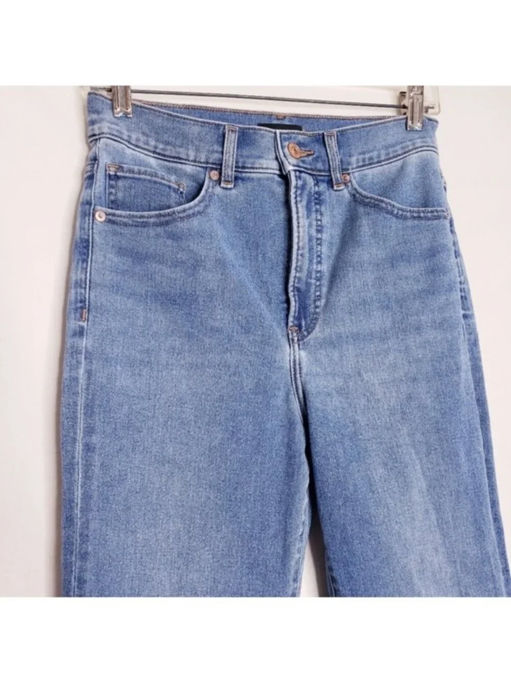 Express Slim Leg Super High Rise Waist Raw Hem Jeans Women's Size 4